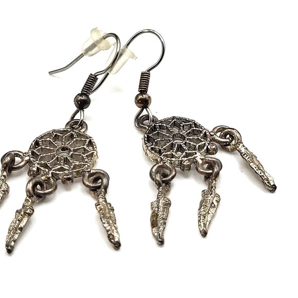 Dream Catcher Earring Silver tone Fashion Earrings 2inDream Catcher Earring Silv - Picture 2 of 5
